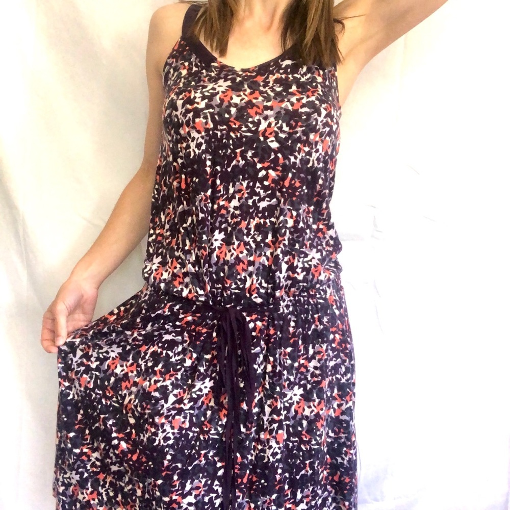 Easy lightweight gathered tie front dress